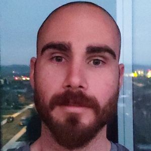 Meet your Posher, Collin